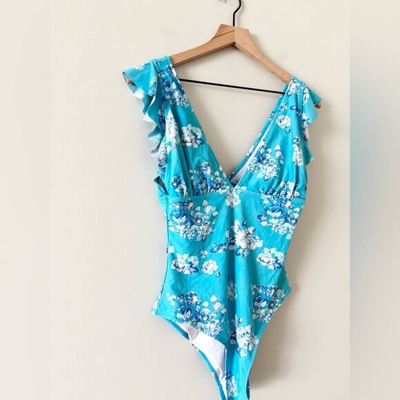 Cupshe One Piece Swimsuit Ruffle Strap in Blue and White Floral - Size L - Picture 3 of 5